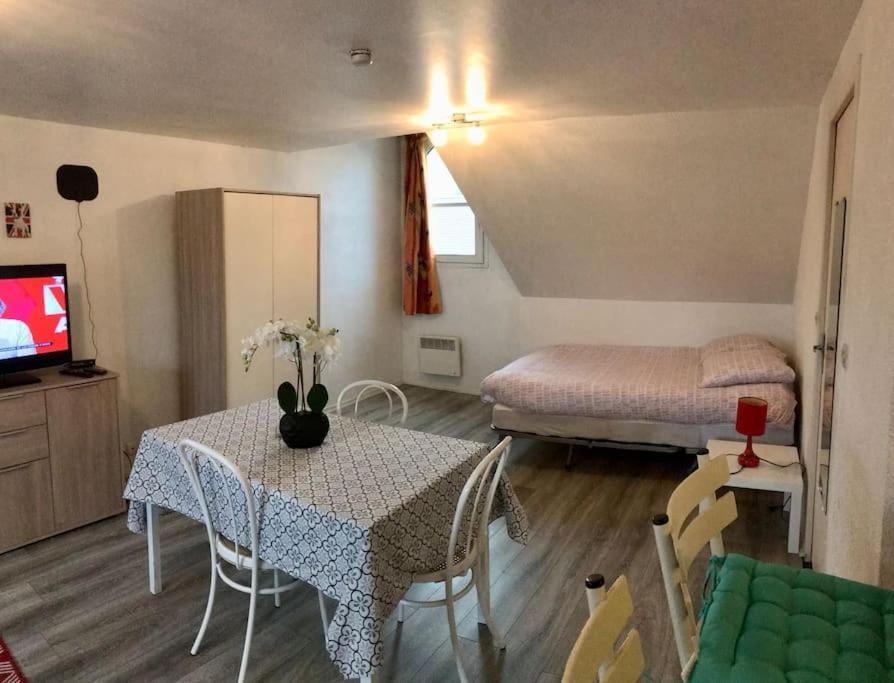 Appart T1 Prefecture Et Centre Le Mans Kültér fotó